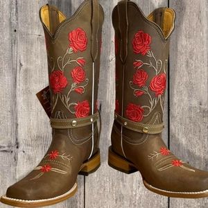 Womens western boots Size 7